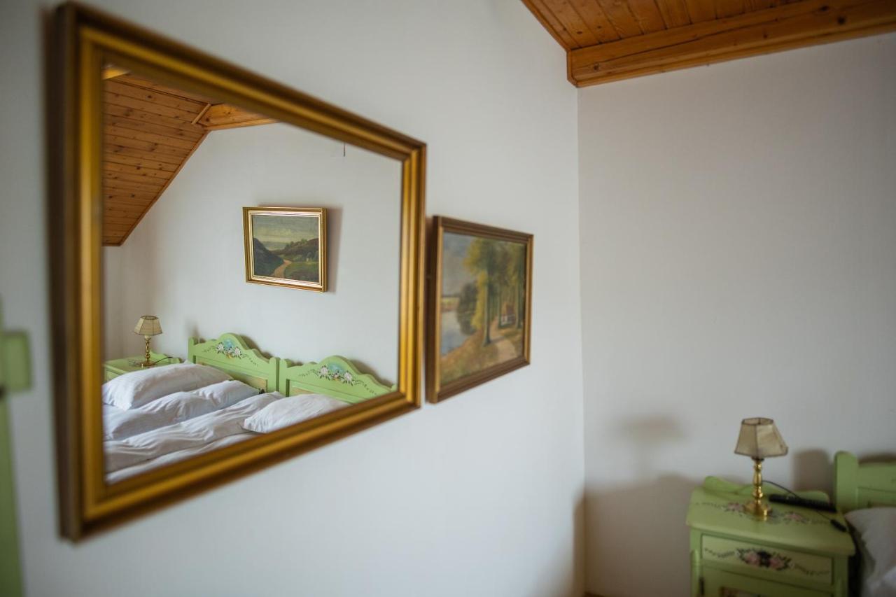 Pensiunea Sachsenhof Bagaciu Exteriör bild