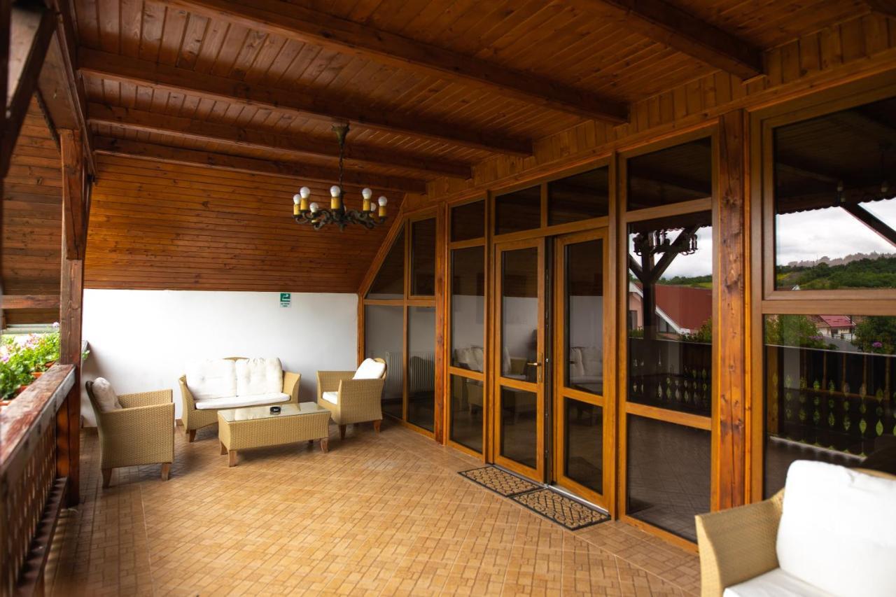 Pensiunea Sachsenhof Bagaciu Exteriör bild